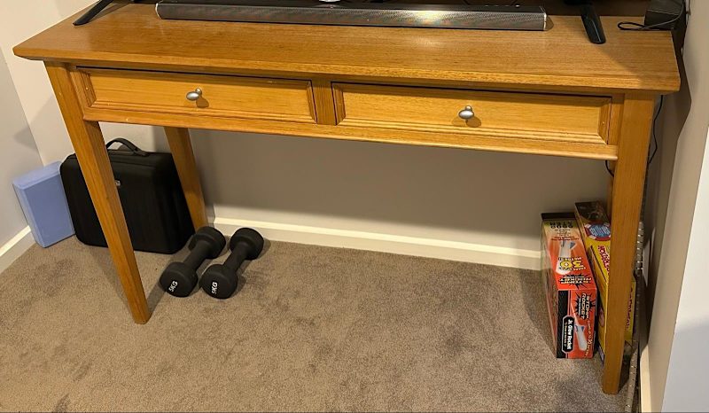 Large entertainment unit 62863369139842112