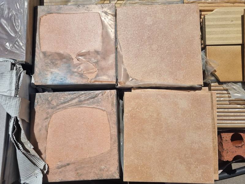 FLOOR & WALL TILES630074744337931125