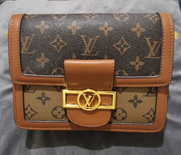 Louis Vuitton wallet, Bags, Gumtree Australia Melbourne City - West  Melbourne