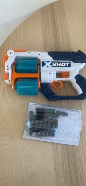 Nerf Elite 2.0 Phoenix with 6 round magazine & Scope - Missing Jam