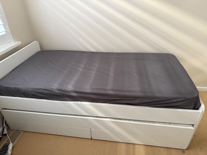 IKEA Single Bed with Trundle - Excellent Condition62863369463555112
