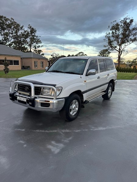Toyota Landcrusier 100series 200162932712650882110
