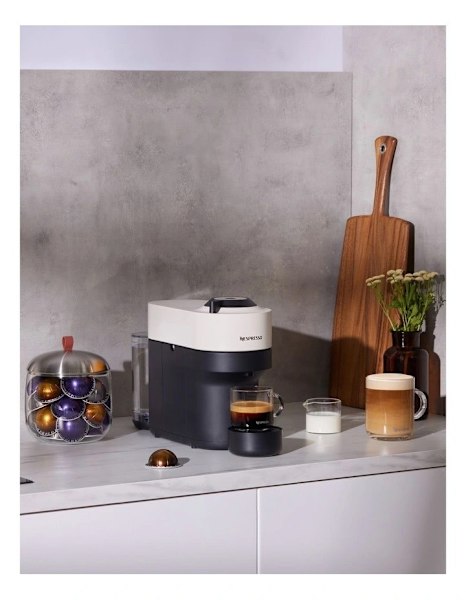 Nespresso Vertuo Pop Solo Coffee Machine – Lightly Used, Excellent Con63022182571266114