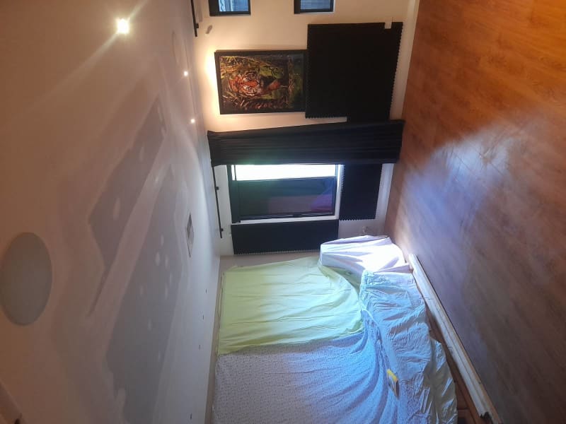 Damaged ceilings and wall repairer /gyprock specialist62863418436097111