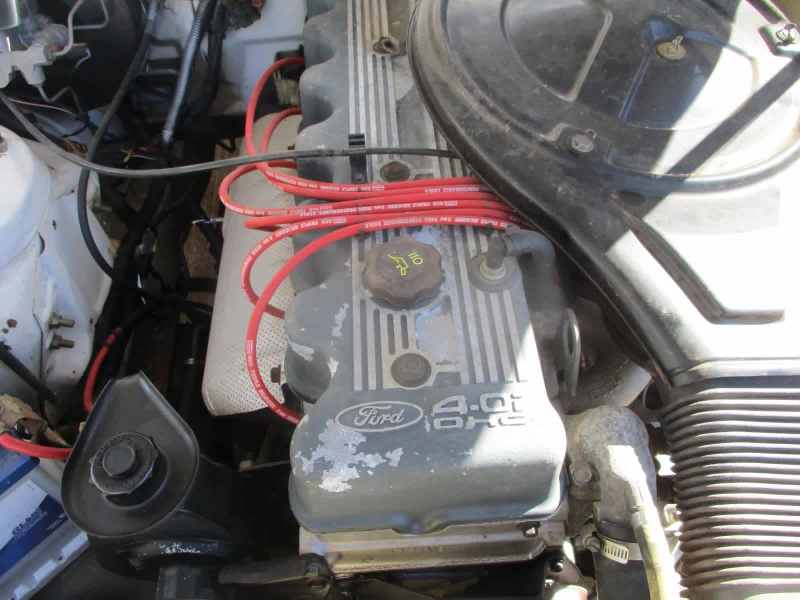 EA FORD FALCON SEDAN 4.0 LITRE ENGINE 5 SPEED MANUAL62937625113603112