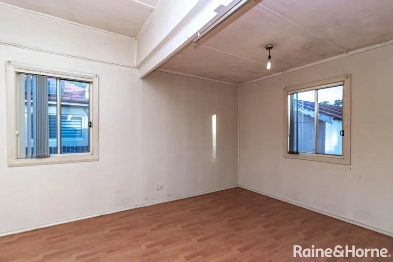 Charming Family Home in Prime Location with Modern Comforts63007596244353113