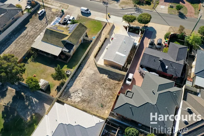 UNDER OFFER62995717598723112