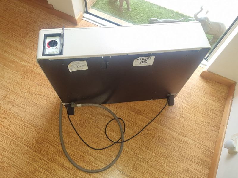 25 MJ Brigadier everdure gas heater63014237223171113