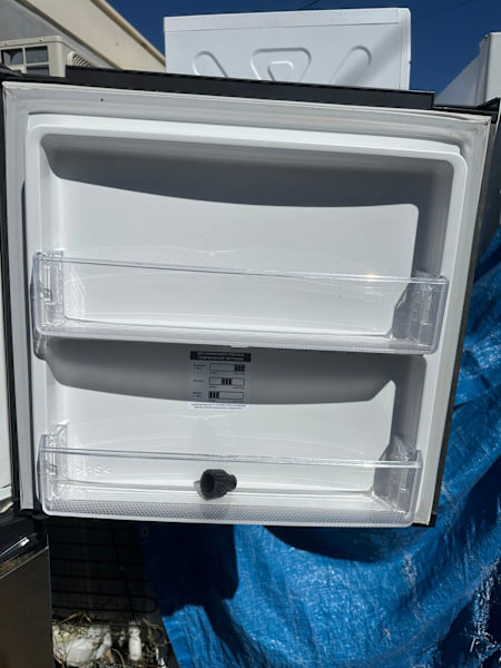 Westinghouse Fridge 276L 63022634171395112