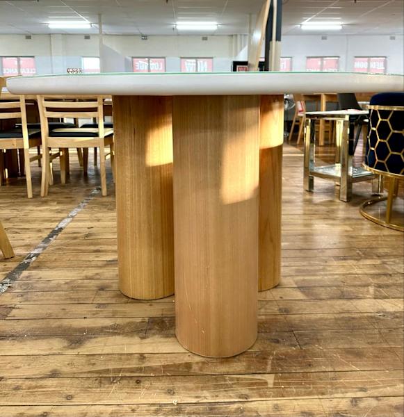 Sofia Dining Table62863406483713114