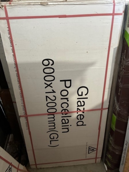 Floor tiles 600x1200mm Carrara polished 10.08m2 for quick sale63012914898818111