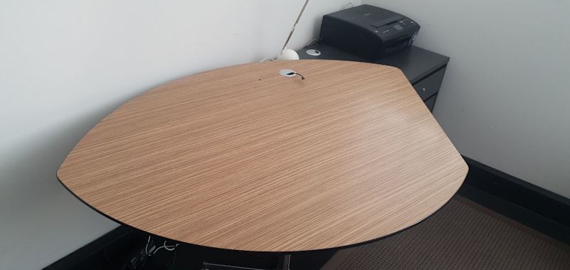 Terrific Office Desk with Draws & Monitor Arm628638393388821129
