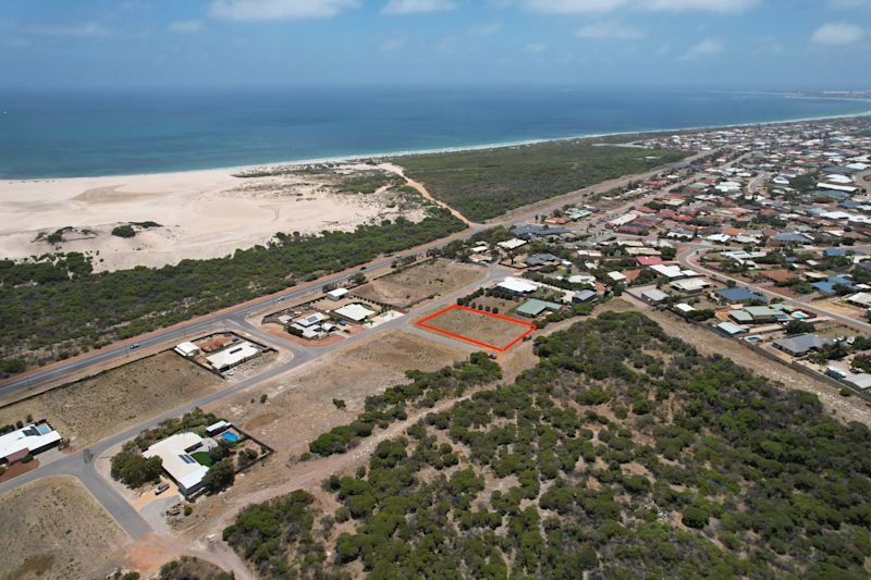 Half Acre - Ocean Views - Under $200k!62995619177090112
