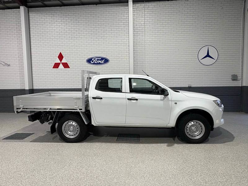 Isuzu Dmax turbo diesel 2wd62936663089921114