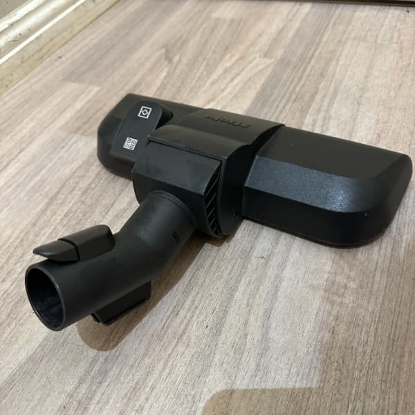 GENUINE MIELE FLOOR TOOL CARPET HEAD SUITS ALL MODELS VACUUM CLEANER63019536958082111