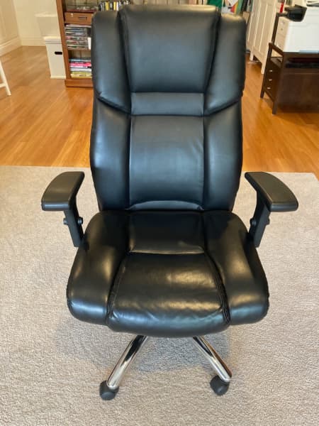 staples giuseppe bonded leather executive office chair