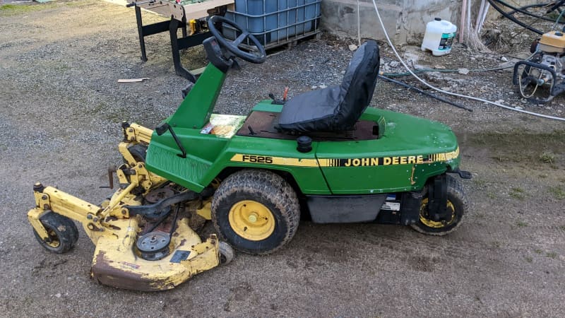 john deere f525 riding mower