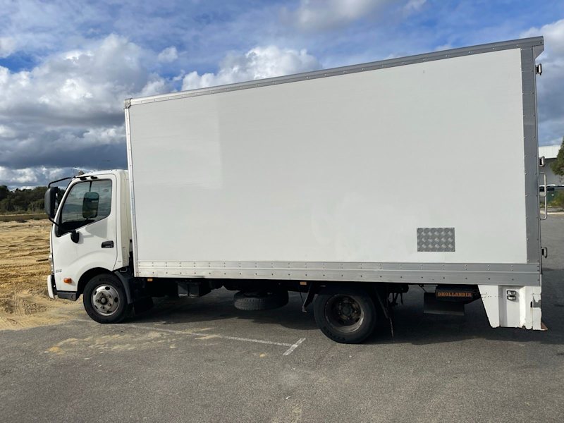 Pick-Up, Delivery & Junk Removal 62863396223234113