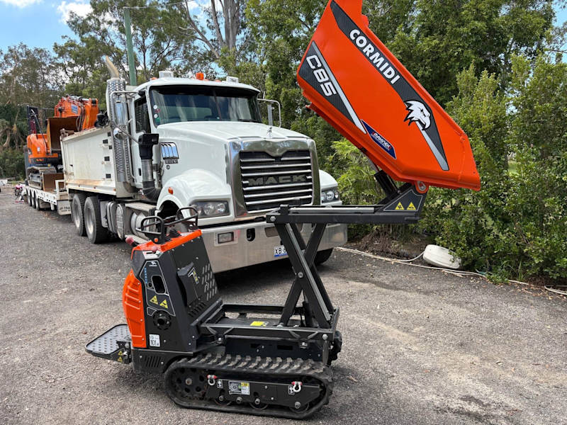 Tracked dumper wet hire62937621884034111