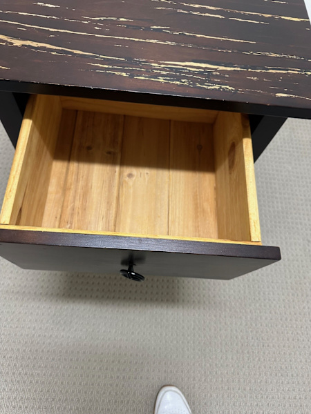 Timber Bedside Table628634092550411121