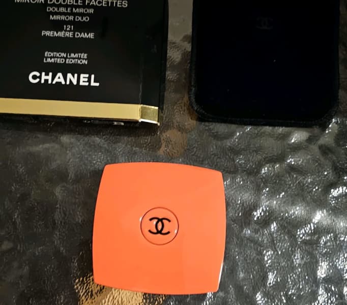 CHANEL LIMITED EDITION MIRROR DUO 121 PREMIER DAME