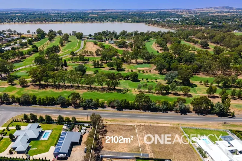 LIFESTYLE BLOCK 2102 m2 - TEE OFF FROM YOUR DOORSTEP!63006728811651112