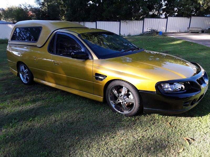 2002 HOLDEN COMMODORE S 6 SP MANUAL UTILITY, 2 seats VUII62882772369027111