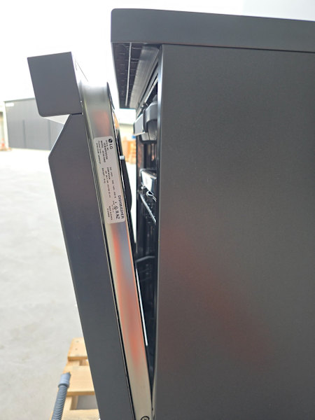 LG Quadwash Freestanding Dishwasher63016909359234111