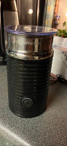 Free Nespresso milk froth model 359463019989629955114