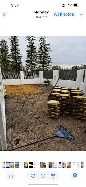 Outside paving bricks 630111751065621129