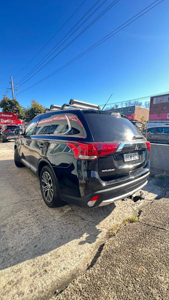 2016 MITSUBISHI OUTLANDER XLS (4x4) 6 SP AUTOMATIC 4D WAGON62935692337155114