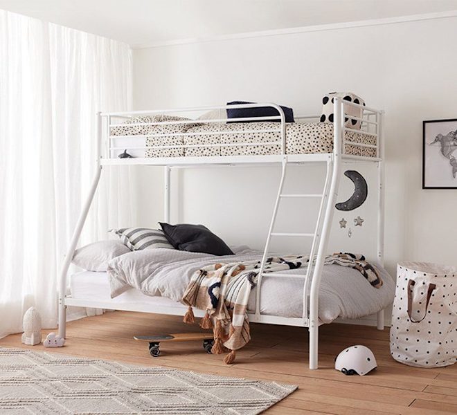 white metal triple bunk bed frame single bed top and double bed bottom628647245368351115