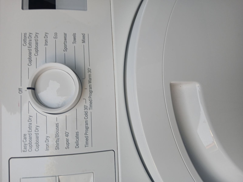 AS NEW CONDITION 8KG BOSCH HEAT PUMP DRYER 63442627821315114