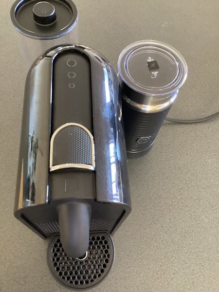 Nespresso DeLonghi U Milk coffee machine63016908722177111