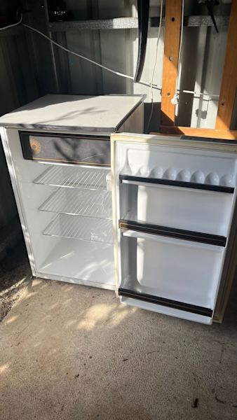 Bar fridge 63018620274819112