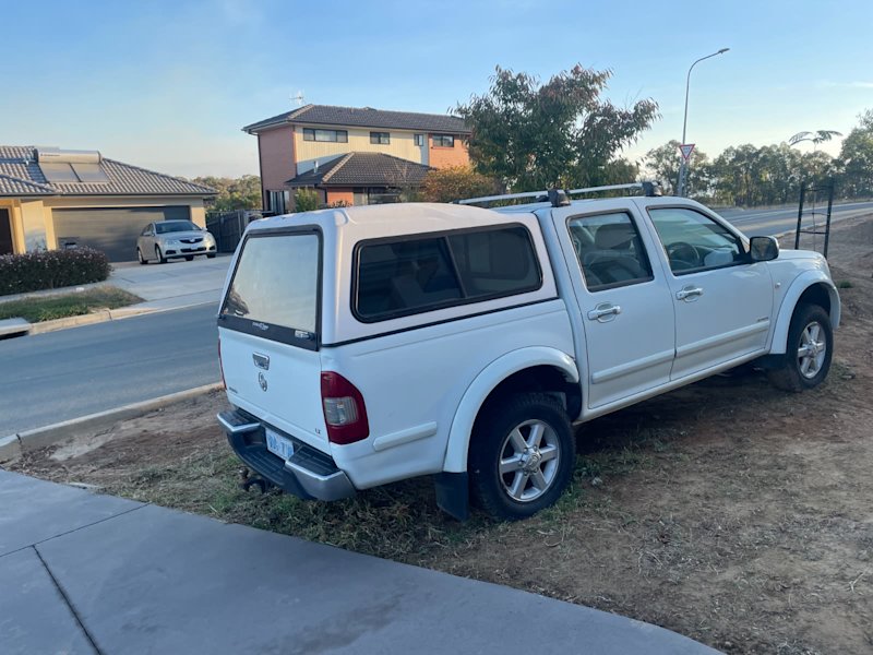 2004 HOLDEN RODEO LT 5 SP MANUAL CREW CAB P/UP62938582608259111