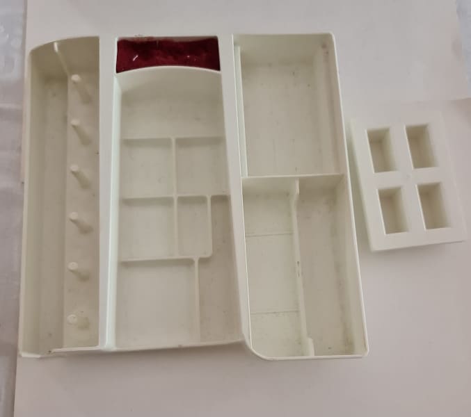 Accessory tray box for Husqvarna 6690 sewing machine vintage63017768091778113