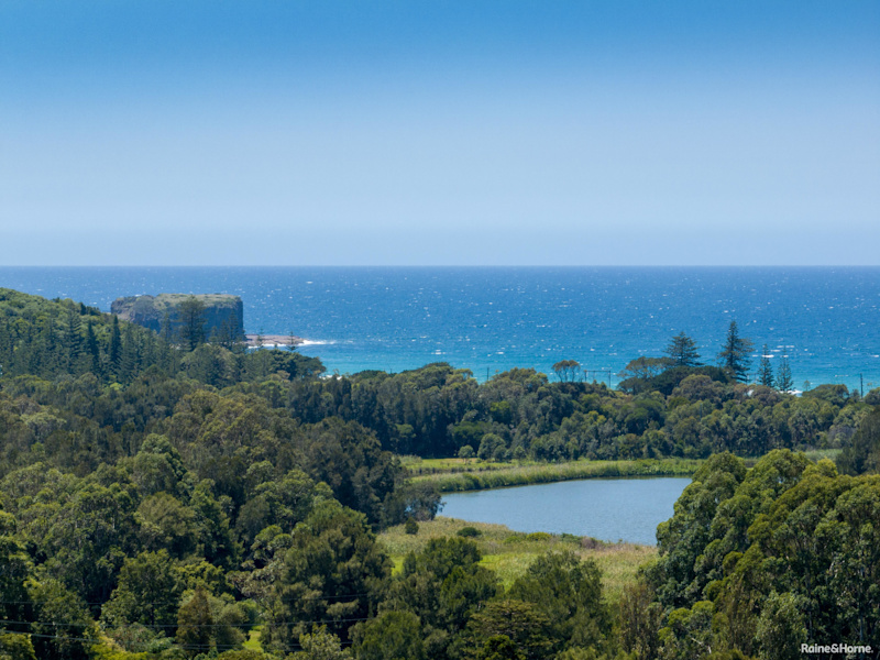 ONCE IN A LIFETIME OPPORTUNITY - Huge 2015m2 Land (approximately)63006770445826110