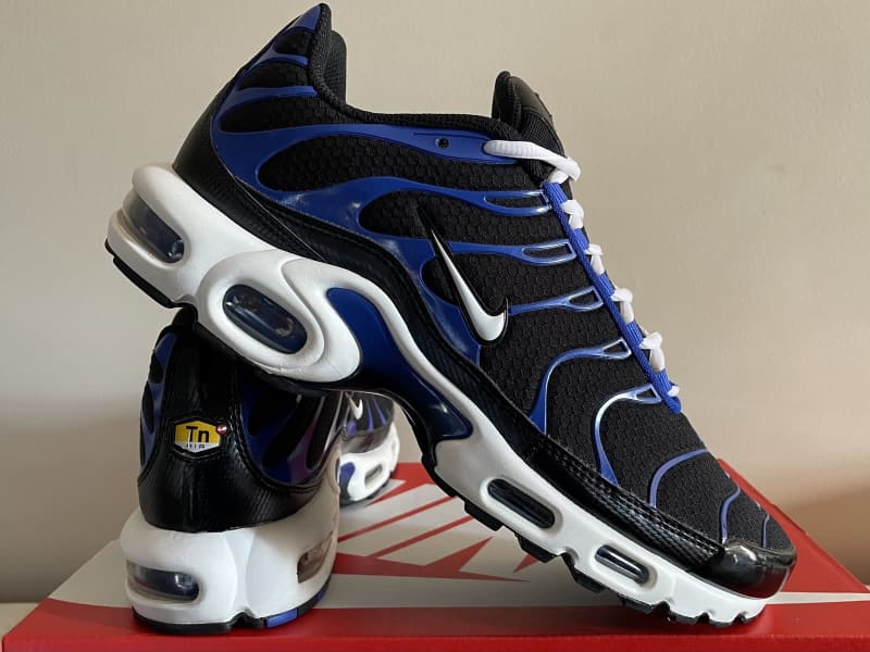 NIKE AIR MAX PLUS TN “RACER BLUE” SNEAKERS SIZE 9.5 US