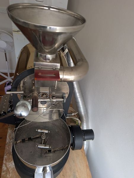 COFFEE ROASTER-1.5KG ELECTRIC63612126250114111