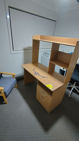 FREE! Desk 628633686247691113