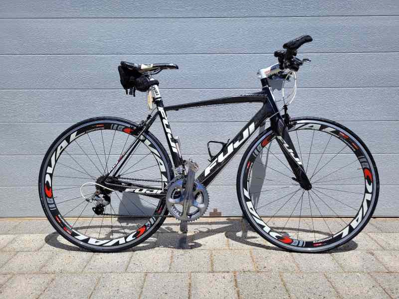 Carbon Fibre Flat Bar Road Bike