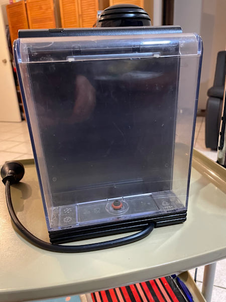 DELONGHI ESPRESSO MACHINE63016488081025114