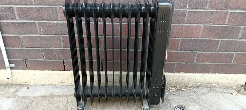 Electric Oil Column Heater 11 Fin 2400W63612126282243110