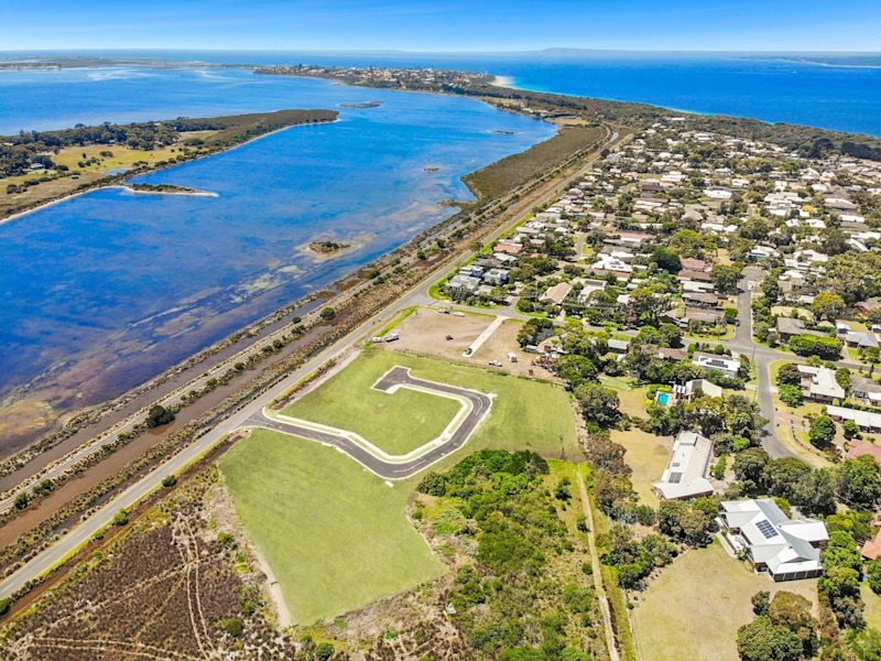 The Cove | Exclusive Waterfront Allotments63005777110914111
