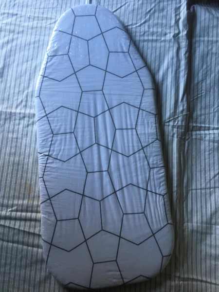 Mini travel ironing board63012443148546111