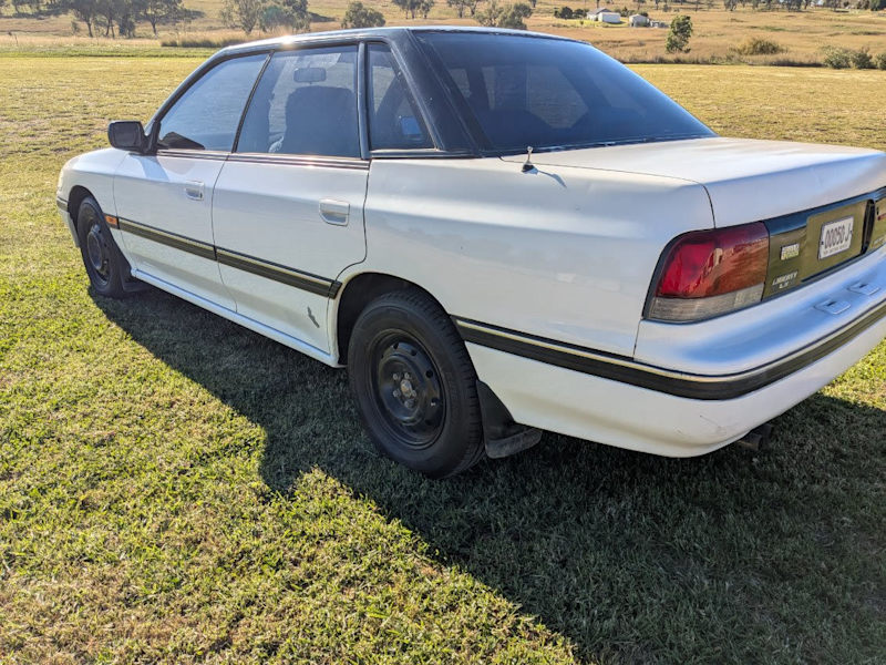 1992 Subaru Liberty62939537799554112