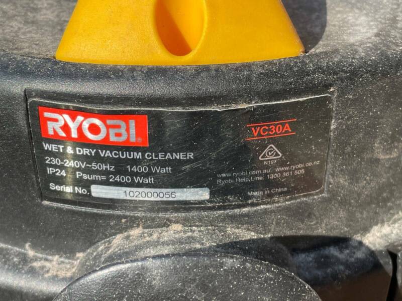 Aventurero Tratado Derivación RYOBI VC30A Wet & Dry Vacuum Cleaner 1400W Watt Needs a Bag | Vacuum  Cleaners | Gumtree Australia Knox Area - Rowville | 1293030570