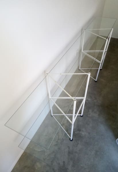 1980’s POST MODERN VINTAGE GLASS METAL 2 SHELF SIDE TABLE628634122713611118