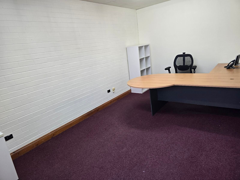 7sqm $80 pw and 18sqm $170 pw  Offices for lease62995620681857112